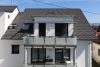 Wunderschöne neuwertige und barrierefreie Dachgeschosswohnung mit Balkon, Bühnenraum und Weitblick - 21008-SL-02