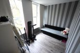 Moderne 3-Zimmer-Wohnung komplett renoviert! - 23080-RL16