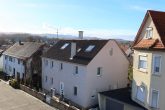Kernsaniertes und freistehendes Einfamilienhaus in ruhiger Wohnlage von Betzingen - 23008-SL-23